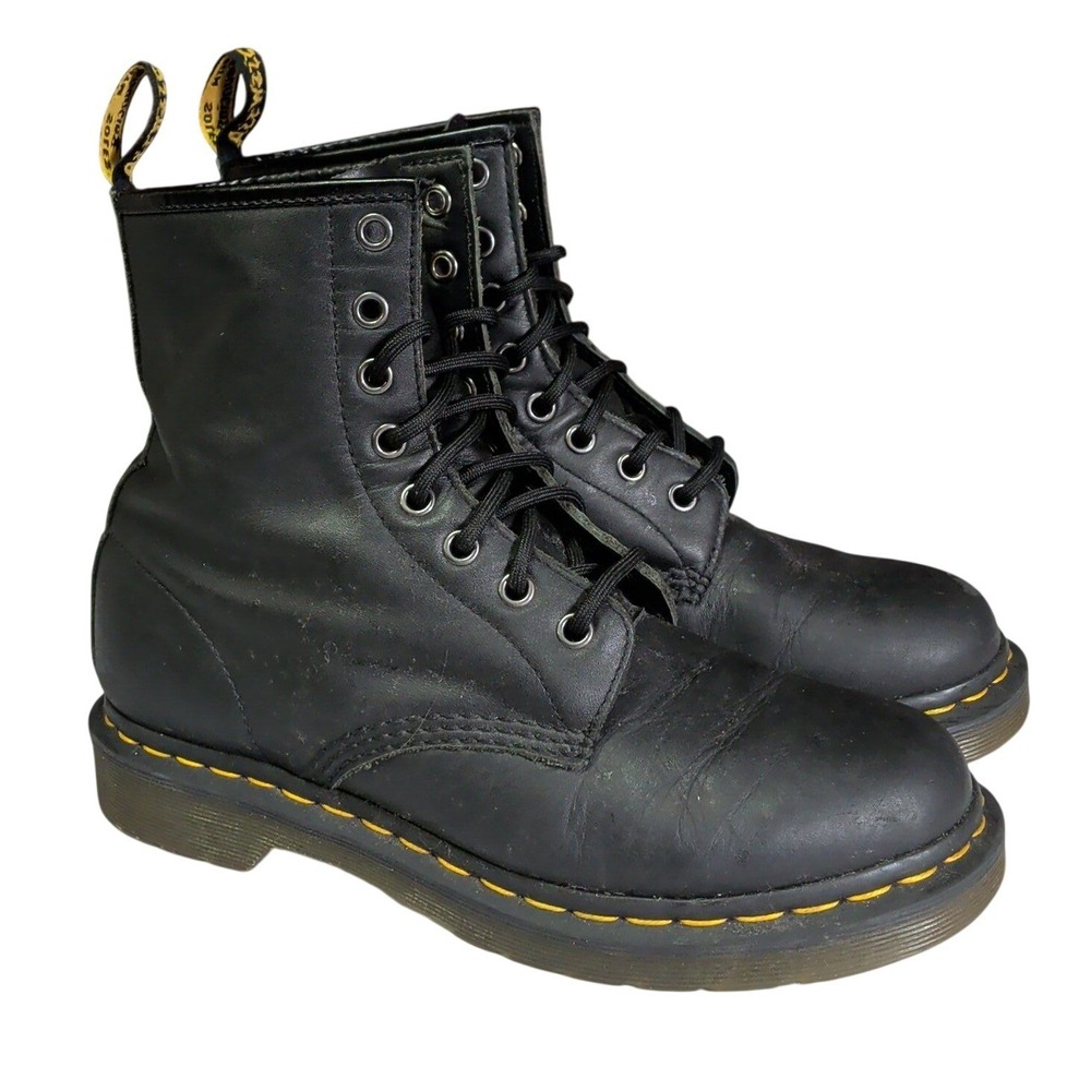 Womens Dr Martens Boots Womens Size 8 11821 Black Leather Comfort Ankle Combat